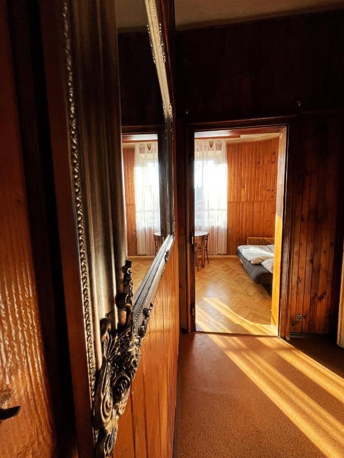 Studio Retro Next To The Market Square In Krakow Apartment ภายนอก รูปภาพ